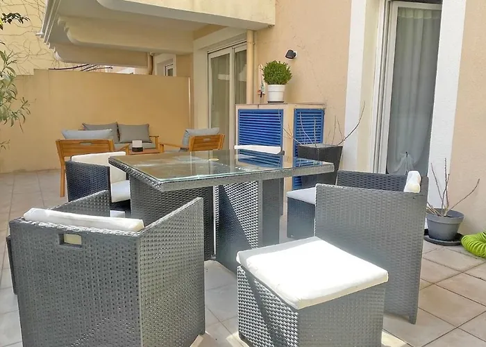 Casa Del Mar Апартаменты
